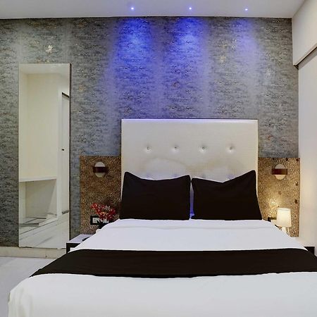 Hotel O Golden Star มุมไบ ภายนอก รูปภาพ