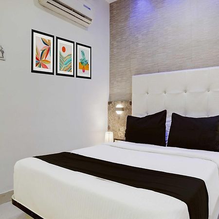 Hotel O Golden Star มุมไบ ภายนอก รูปภาพ