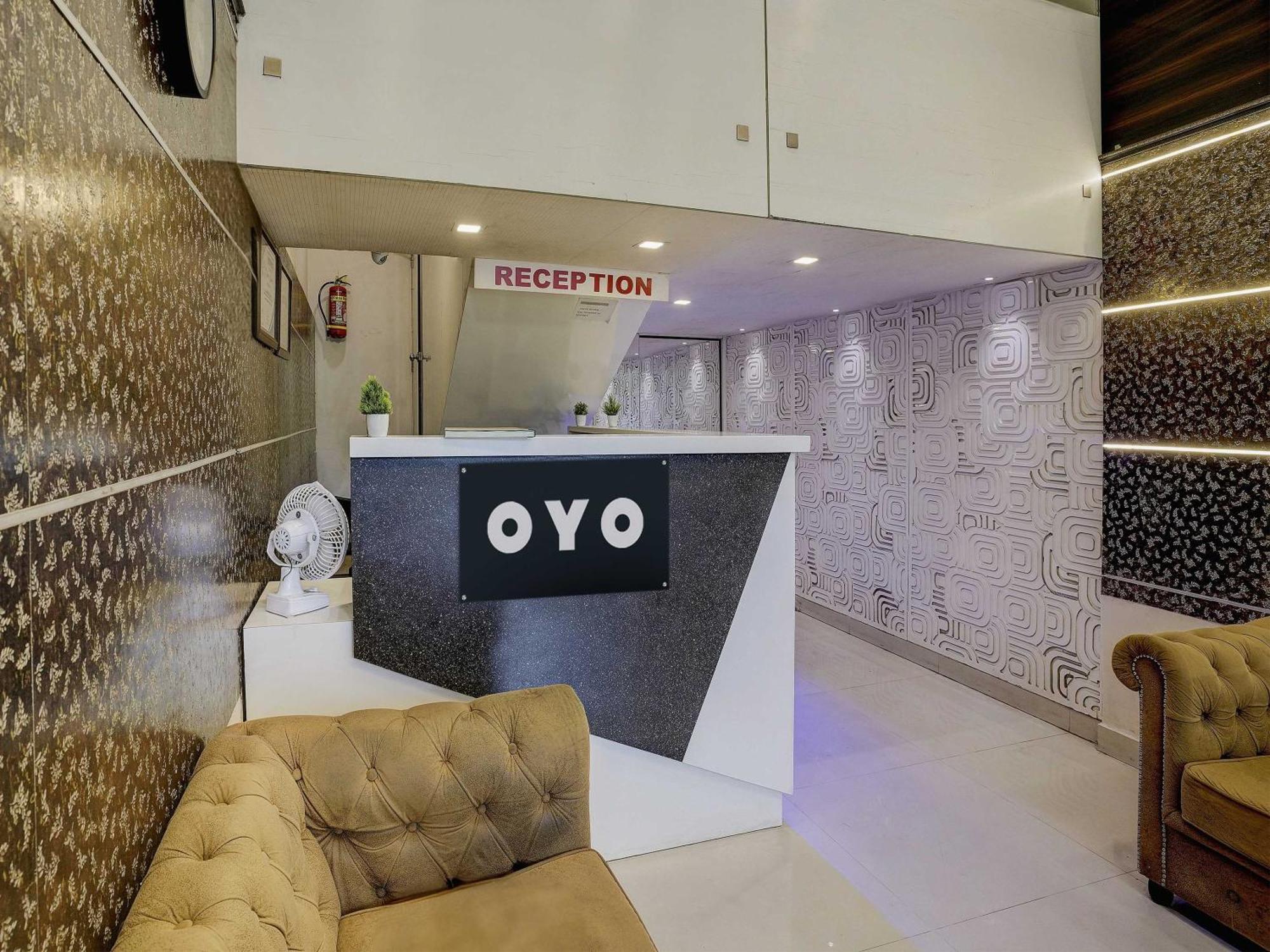 Hotel O Golden Star มุมไบ ภายนอก รูปภาพ